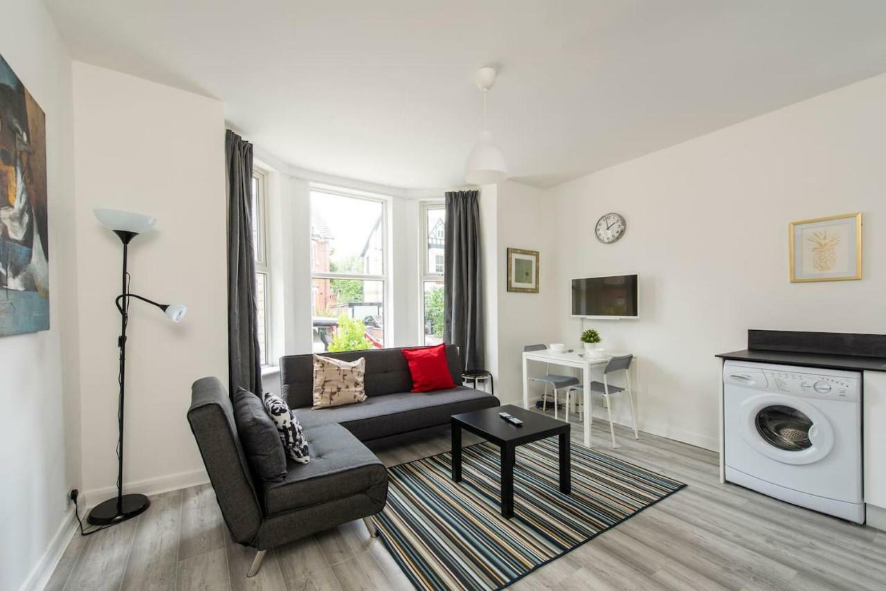 1Br Home In Manchester By Guestready Extérieur photo